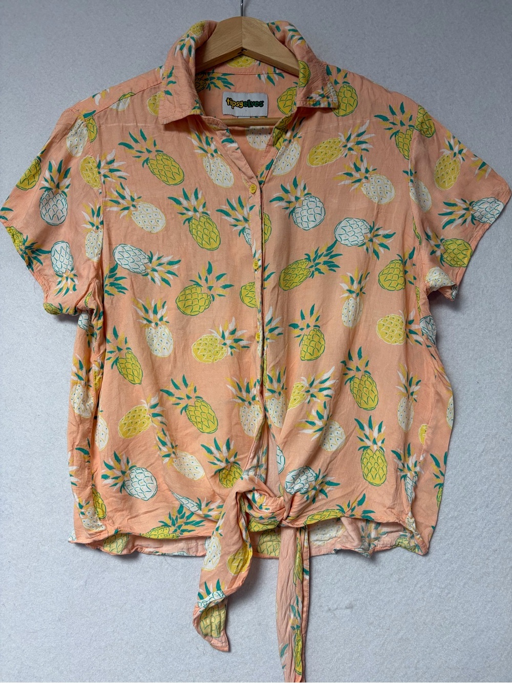 Tipsy Elves Pineapple Print Tie Front Button-Up Shirt Women’s Small Rayon Tropic